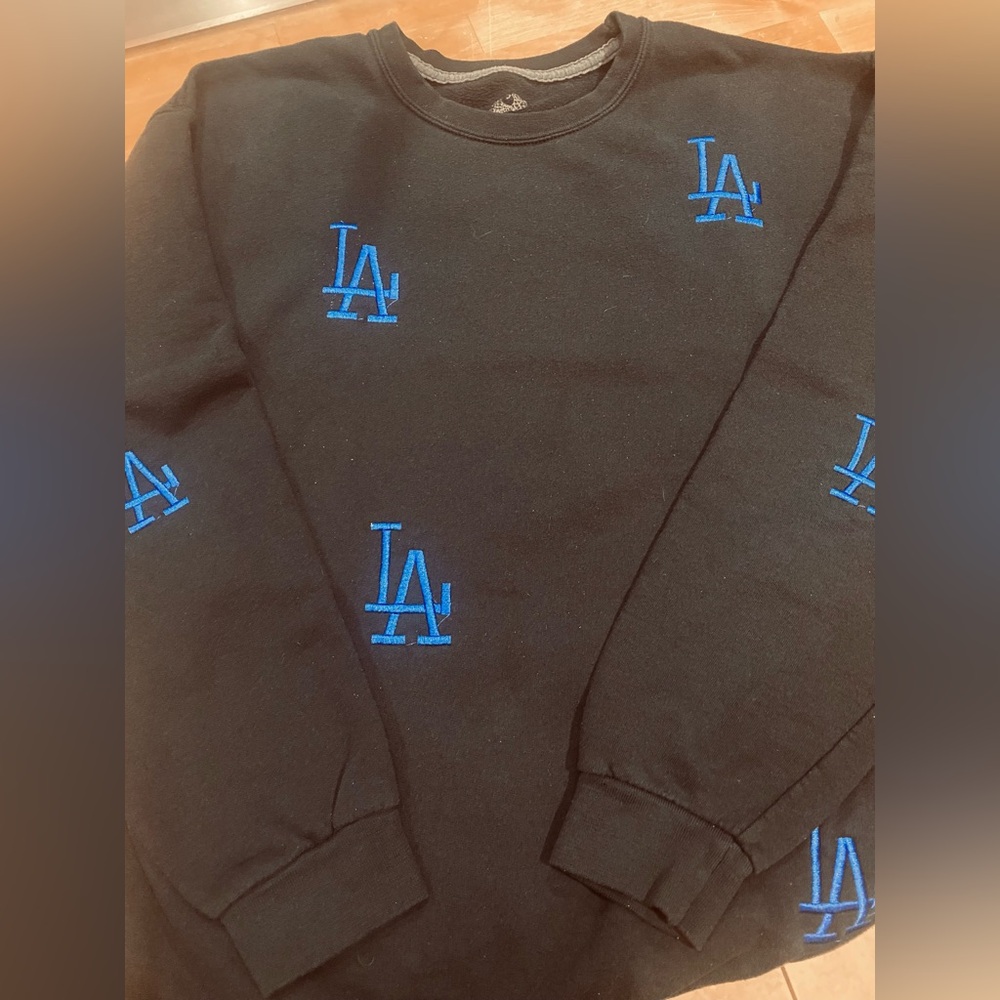 Los Angeles Dodgers sweatshirt - Picture 1 of 3
